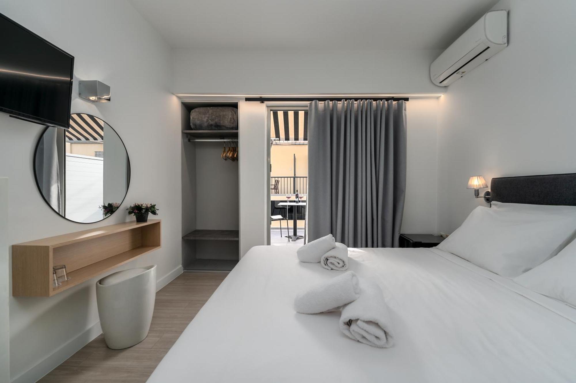 Hotel Adonis เอเธนส์ ภายนอก รูปภาพ