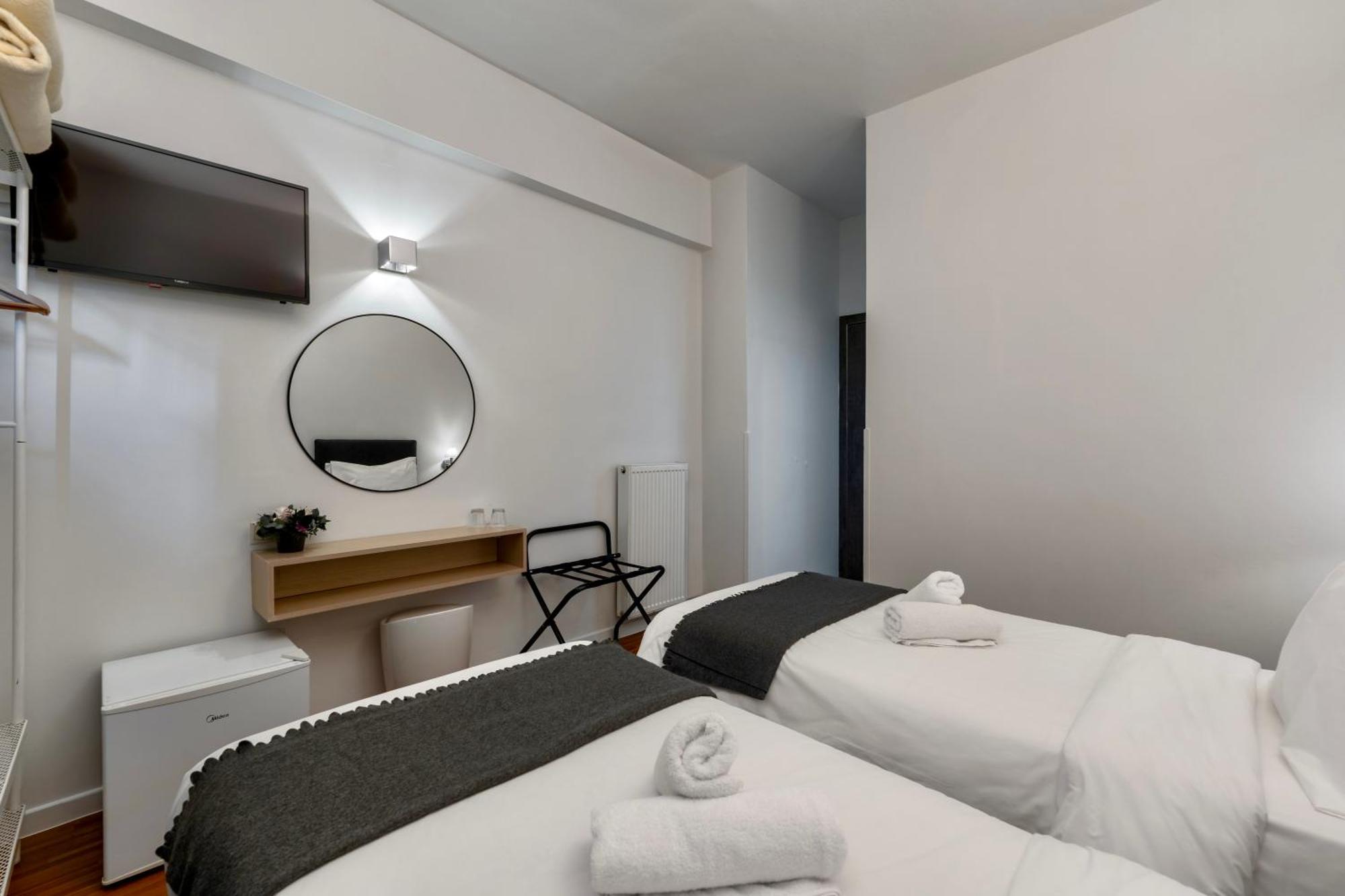 Hotel Adonis เอเธนส์ ภายนอก รูปภาพ