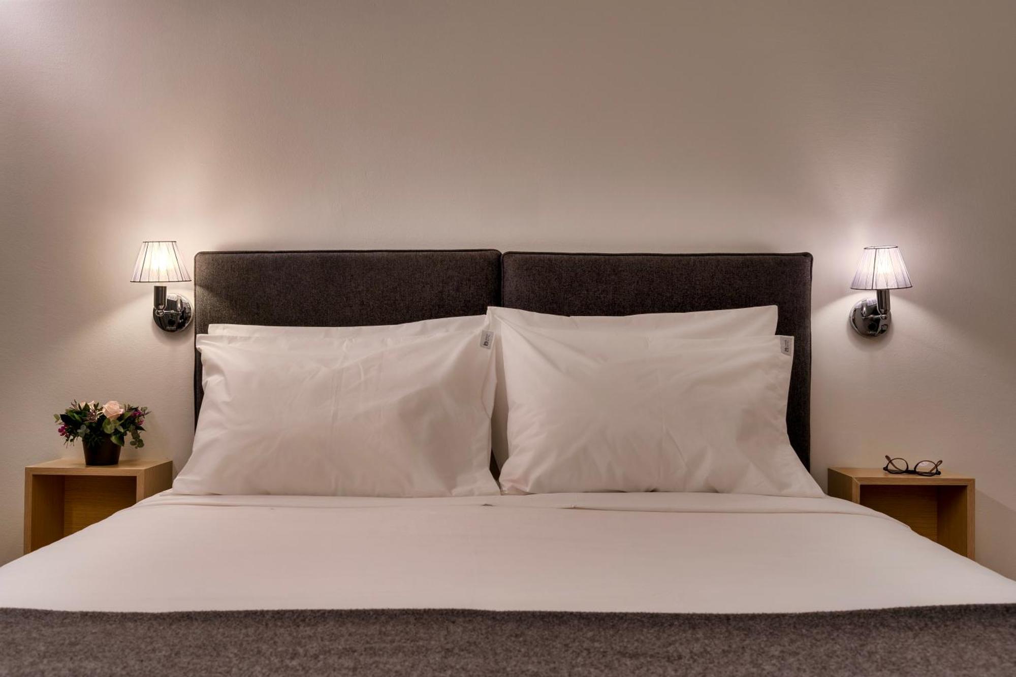 Hotel Adonis เอเธนส์ ภายนอก รูปภาพ
